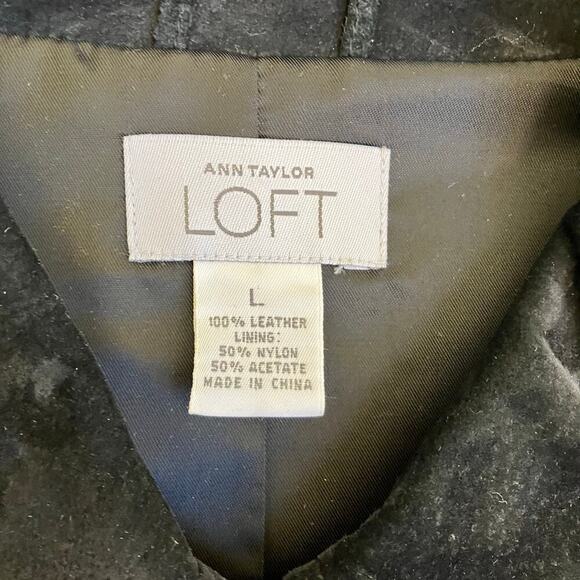 LOFT Vintage Y2K Black Suede Jacket Button Front Relaxed Casual Whimsygoth Sz L - Picture 9 of 16